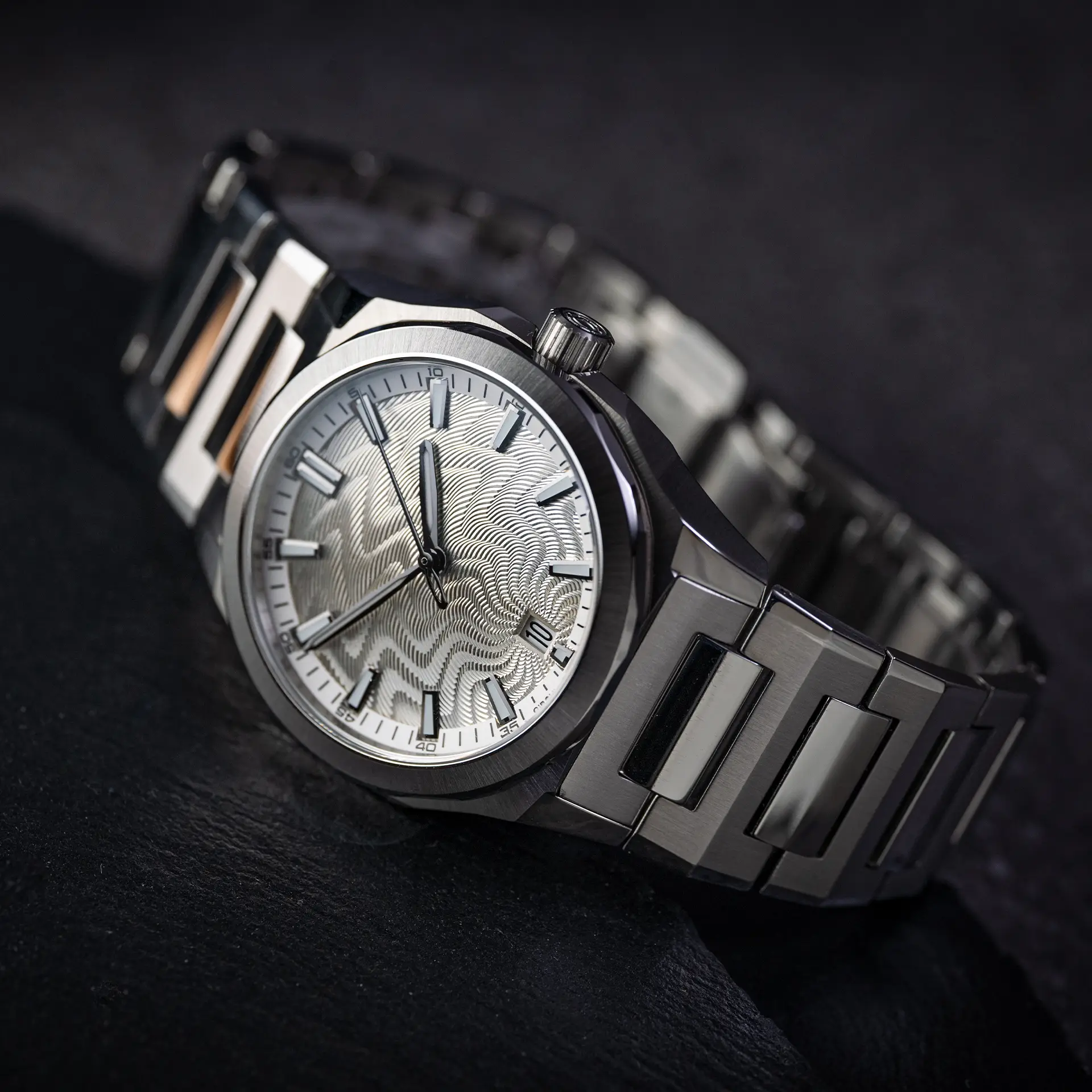 Steel sports watches by CiRCULA | model Facet Steel sports watches by CiRCULA | model Facet
